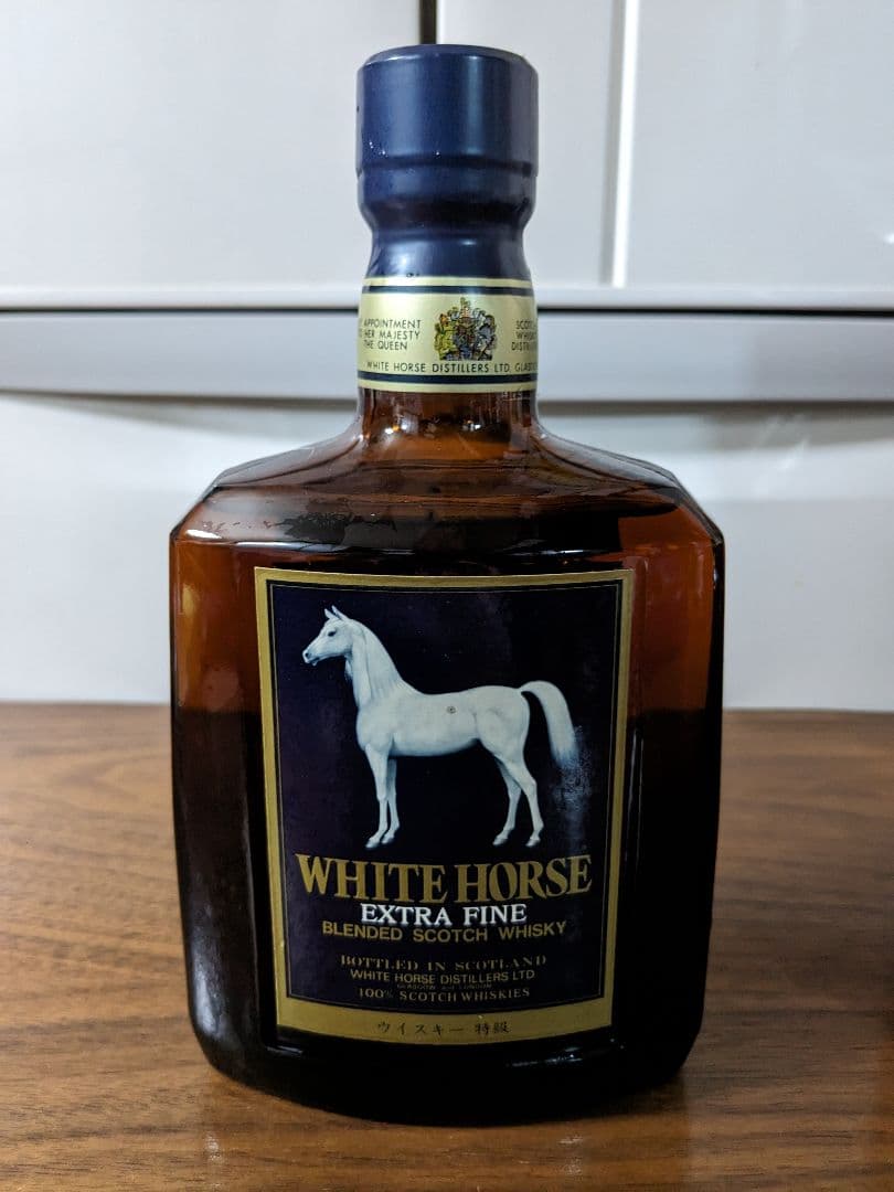未開栓　WHITE HORSE特級＆house of peers 12years