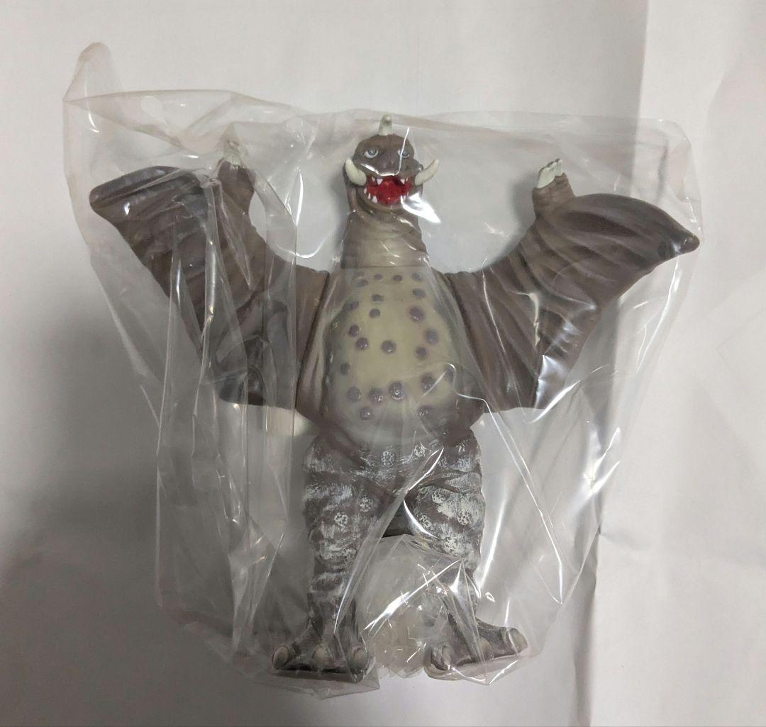 プレミアムバンダイ 総天然色 ウルトラQ ガラモン ペギラ ゴメス ソフビ