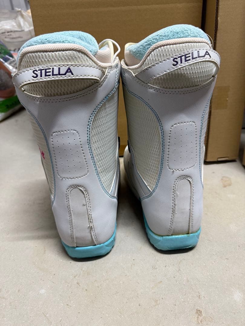 STELLA BOAブーツ　24センチ