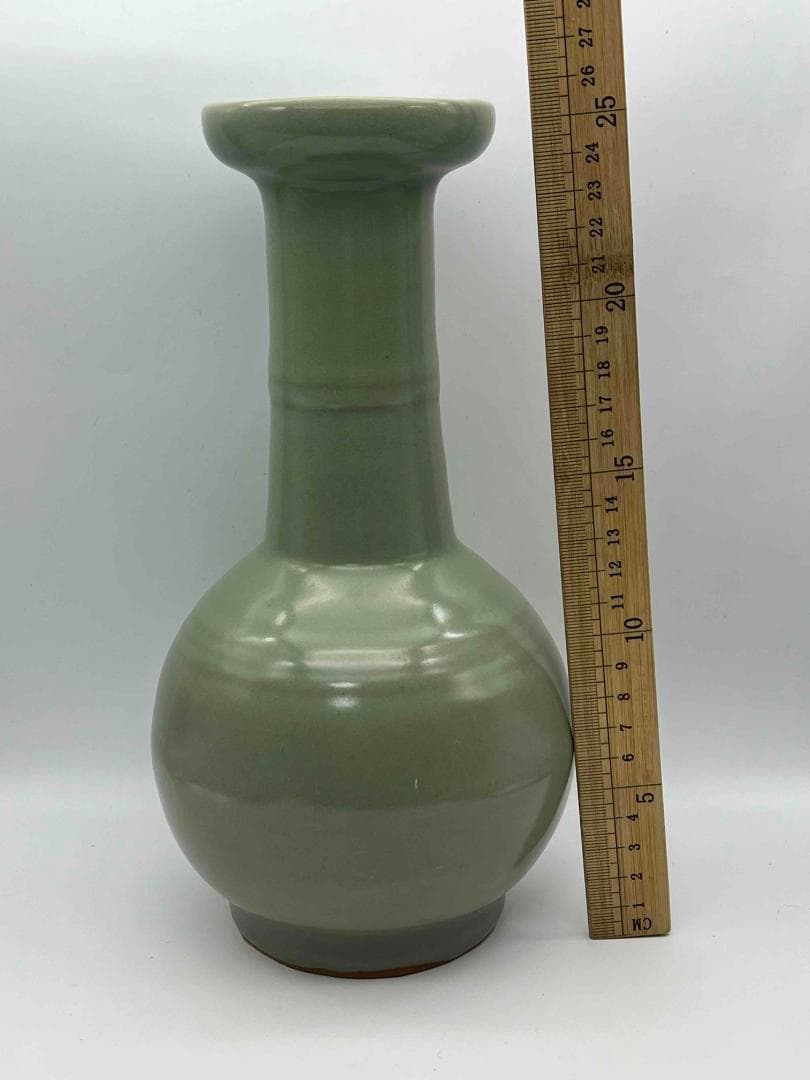 南宋時代　龍泉窯　 梅子青 青磁弦文盤口瓶 花入　花瓶　茶道具(E-81)