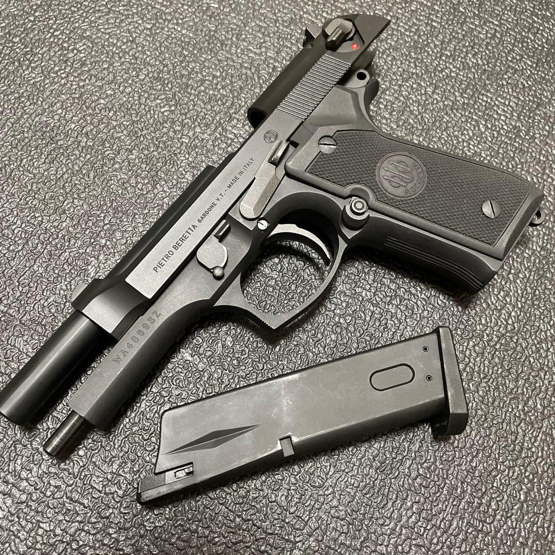 WAベレッタ M92FS 極美品 ガスブローバック