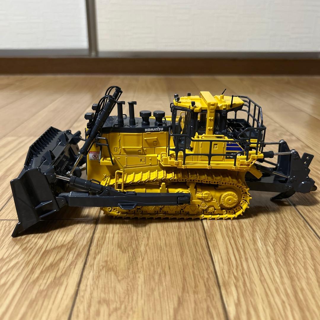 KOMATSU D375A-8 、D475A-5EO1:50 ダイキャストモデル