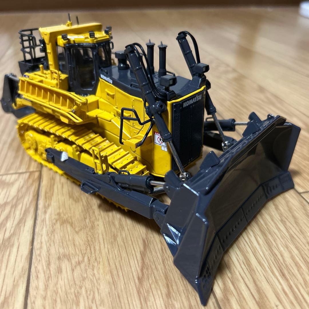 KOMATSU D375A-8 、D475A-5EO1:50 ダイキャストモデル