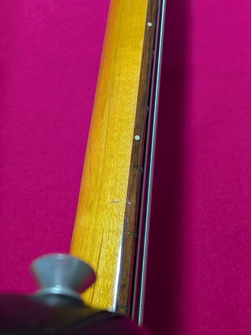 早い者勝ちFernandes JBベース サンバースト不具合なし音出ます。弦新品