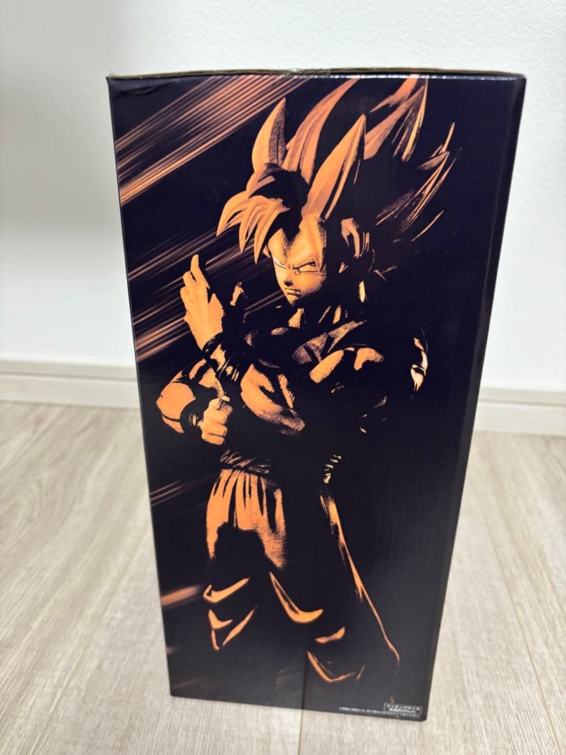 ドラゴンボール メモリーズ　超サイヤ人 孫悟空 A賞 フィギュア　新品未開封