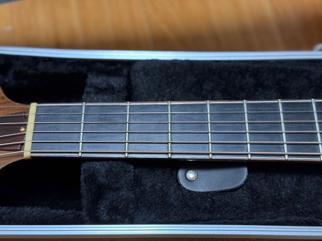 手工アコースティックギターTupli Vesse マホガニー ハードケース付