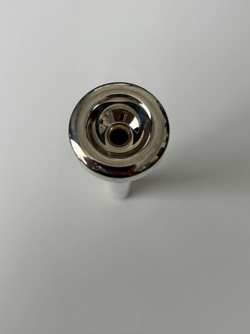 マーシンキウィッツ　E12 アレンヴィズッティ