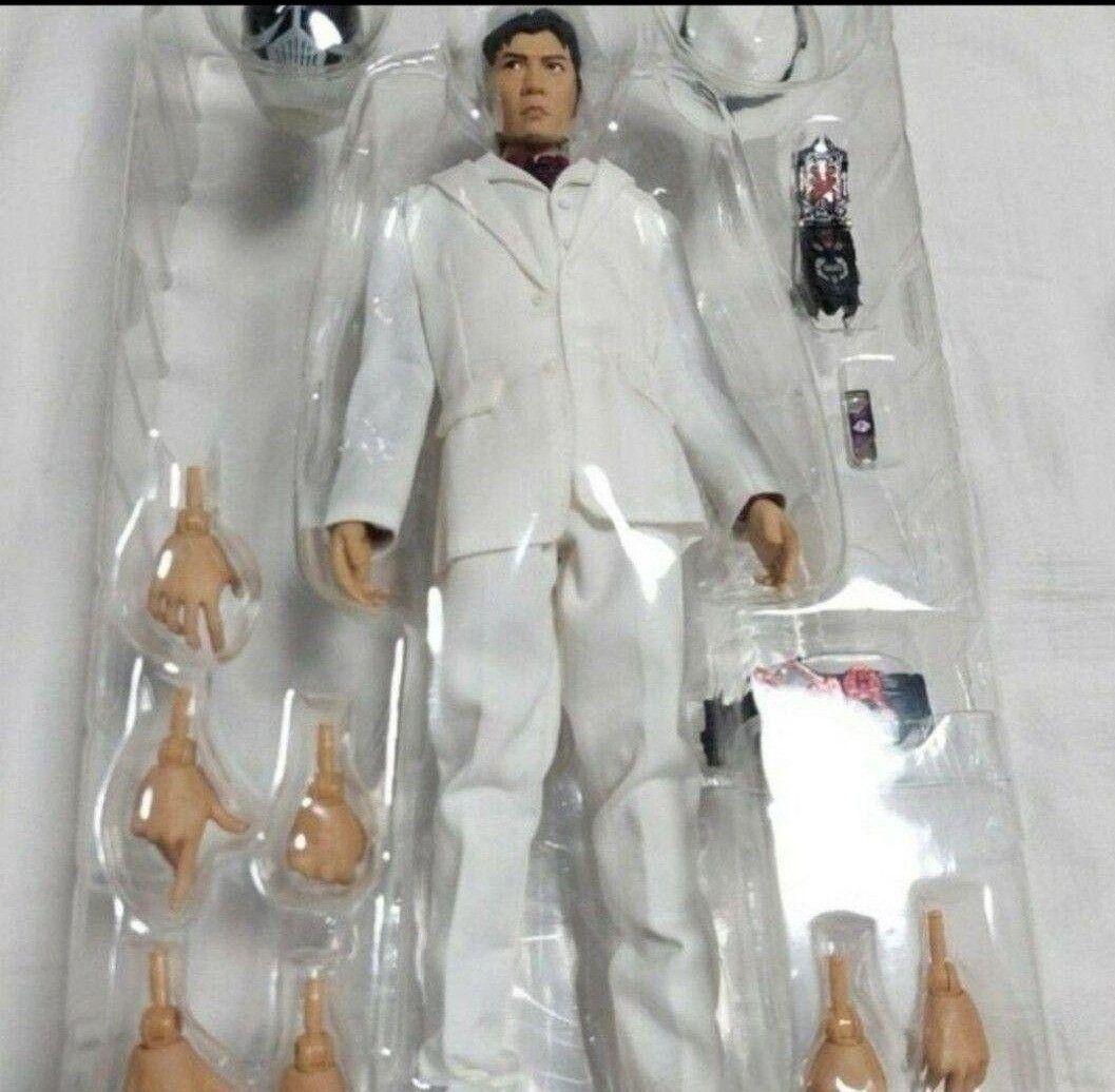 吉川晃司フィギュア仮面ライダースカル