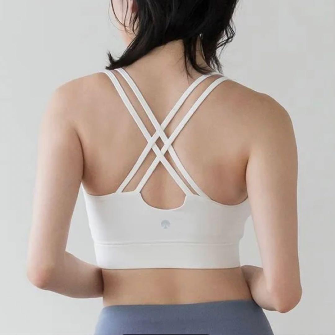 LLサイズ【Sukala】 Tシャツ&タンクトップブラ セット