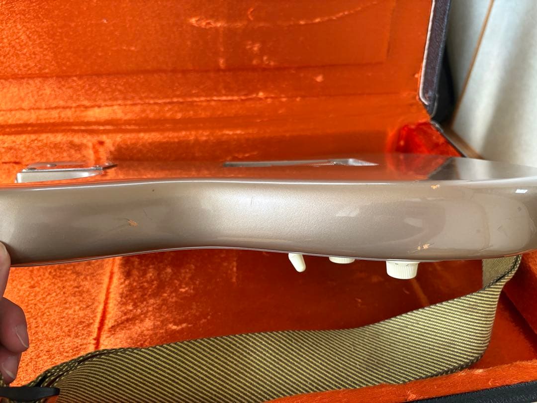 Fender American Vintage 1965 ストラトキャスター