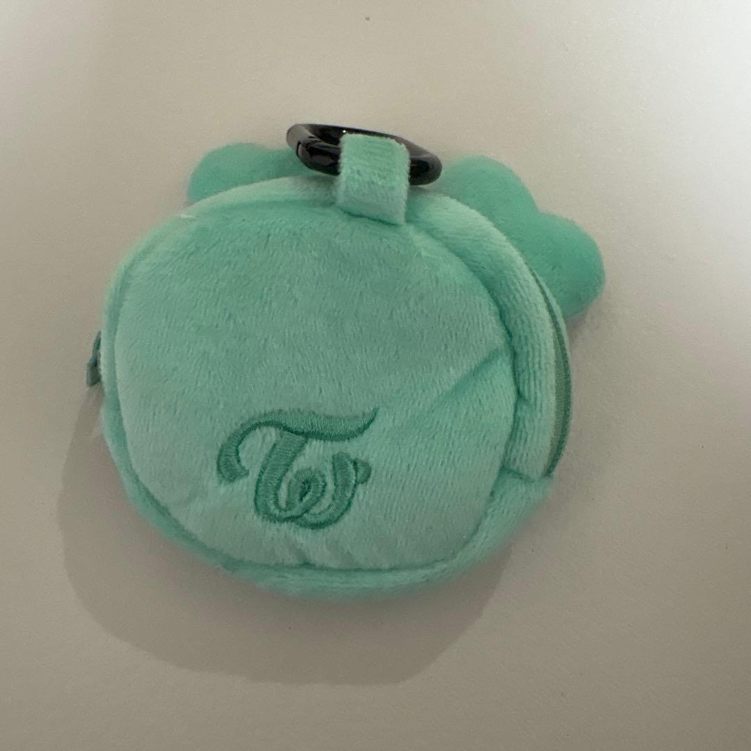 twice ミナ　misamo イヤホンポーチ　ケース　pop up 冬
