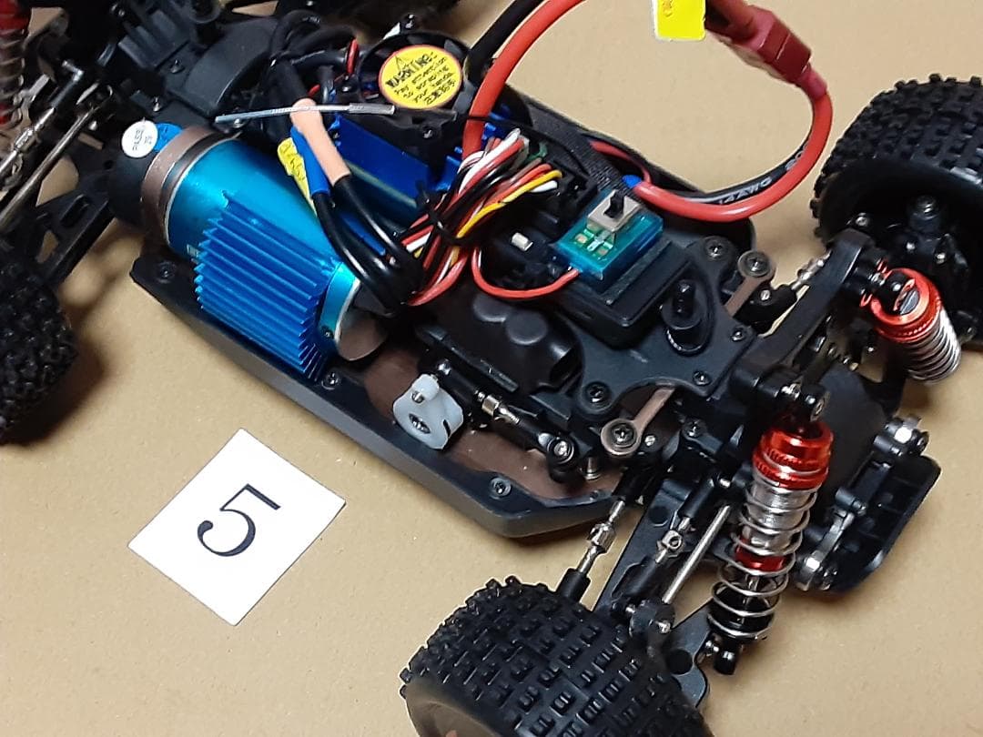 【ジャンク新品】WLtoys 184016 4WD ブラシレスモーター ⑤