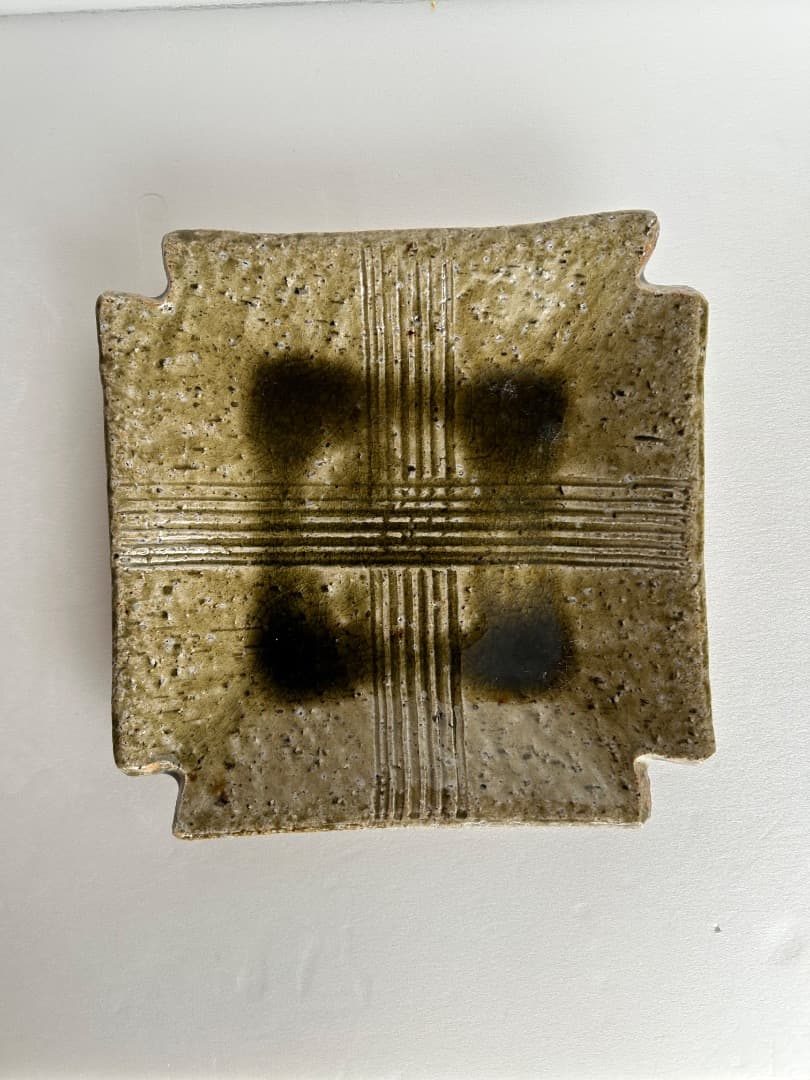 伊賀焼 櫛目組皿 ５枚組　(谷本光生作)