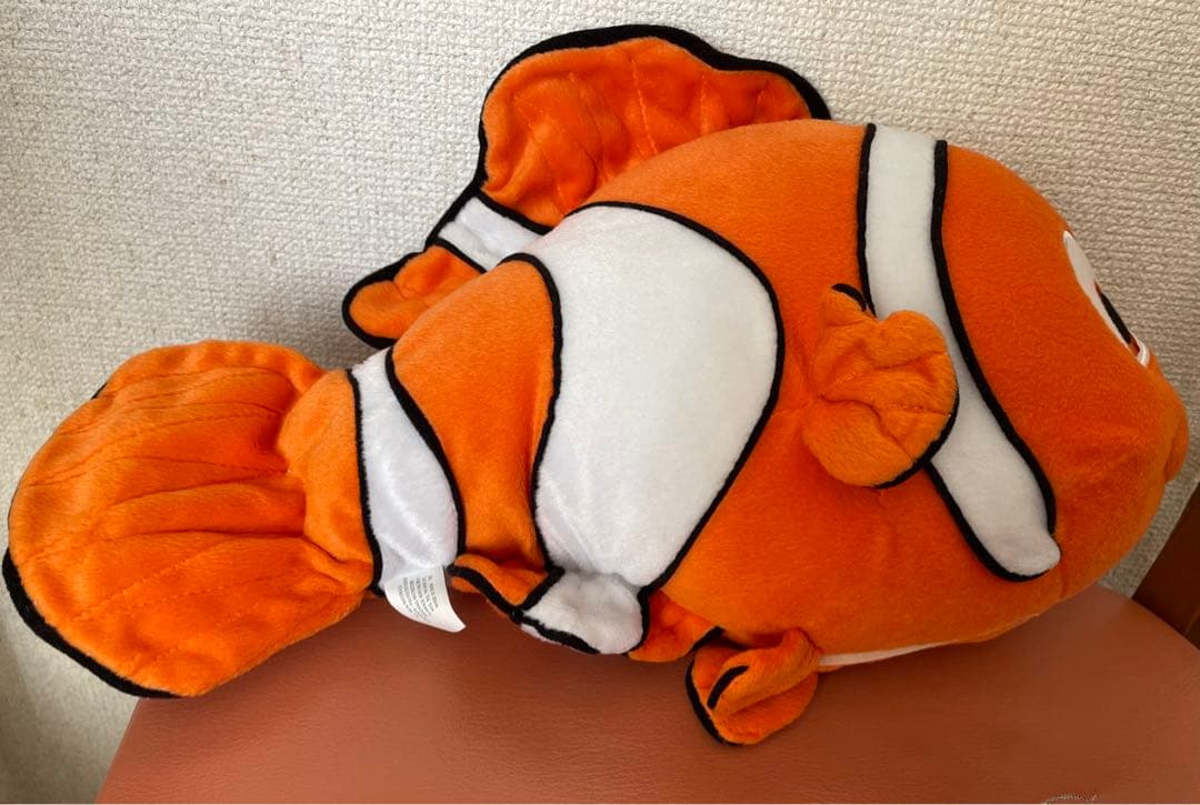 レア ファインディング・ニモ 動く ぬいぐるみ