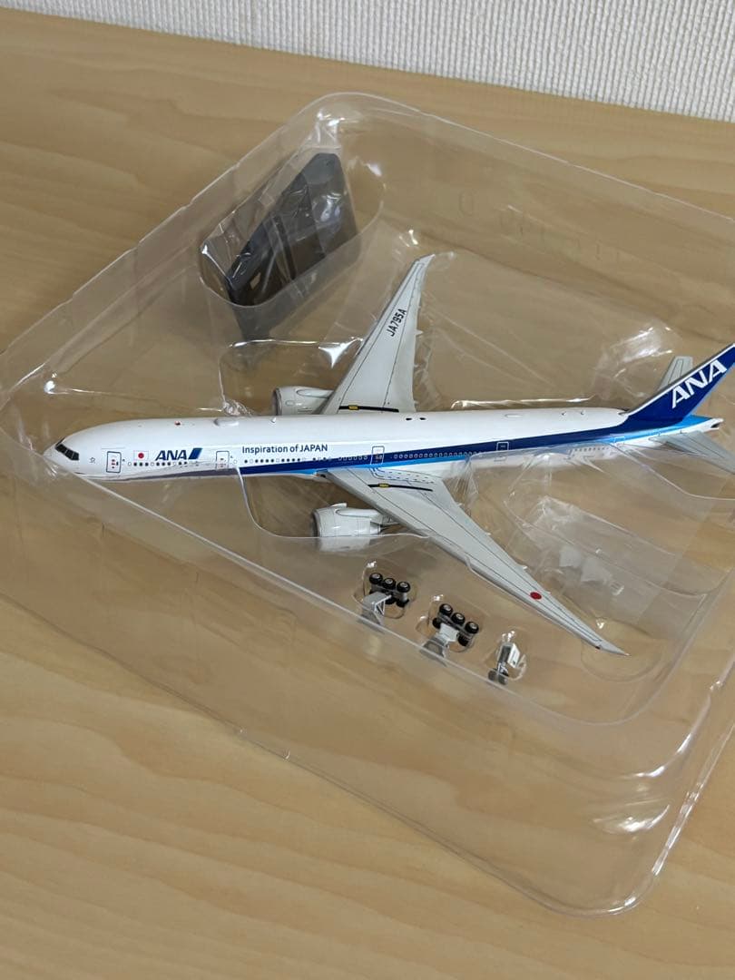 ＊*＊様 Aviation ANA B777-300ER JA795A 1/40