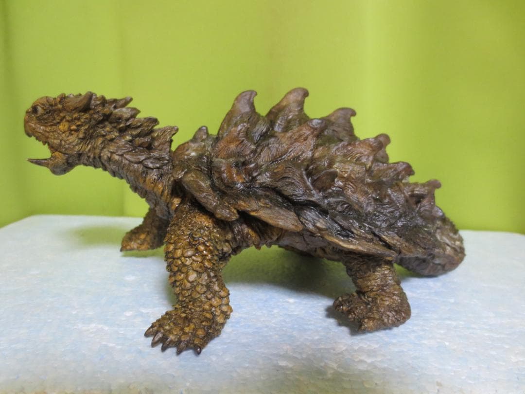 KAME HOUSE　幻獣の亀　フィギュア　完成品　22㎝　ガメラ