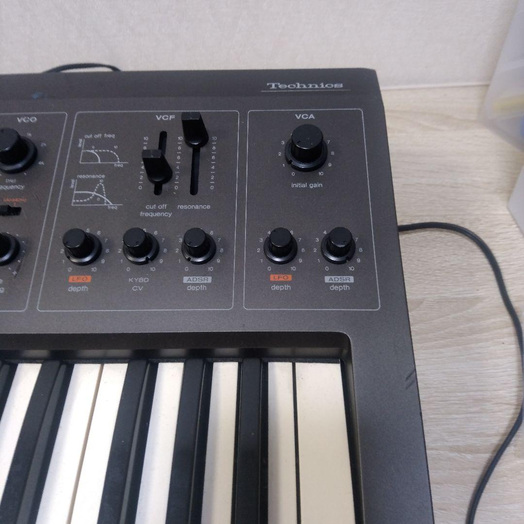 Technics アナログ シンセサイザー　 SY-1010