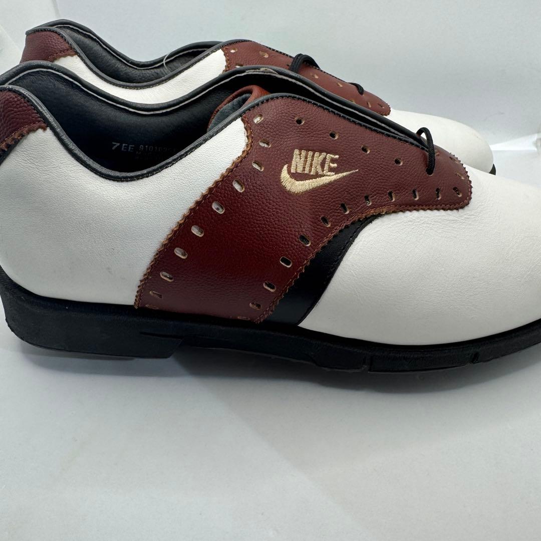 NIKE ナイキ　ゴルフ　サドルシューズ　スパイク　7EE 約25.5センチ
