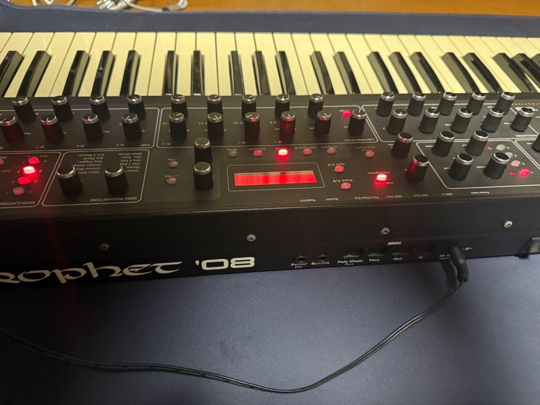 鍵盤楽器 Dave Smith Instruments Prophet 08