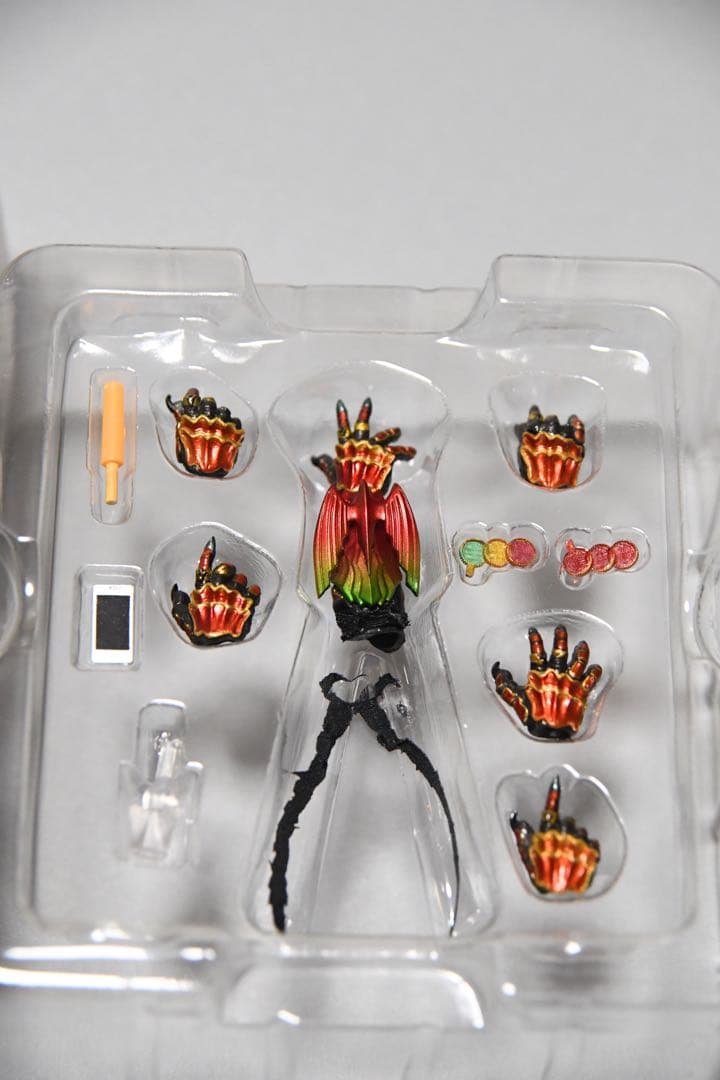 shフィギュアーツ真骨彫製法仮面ライダーオーズ　セット