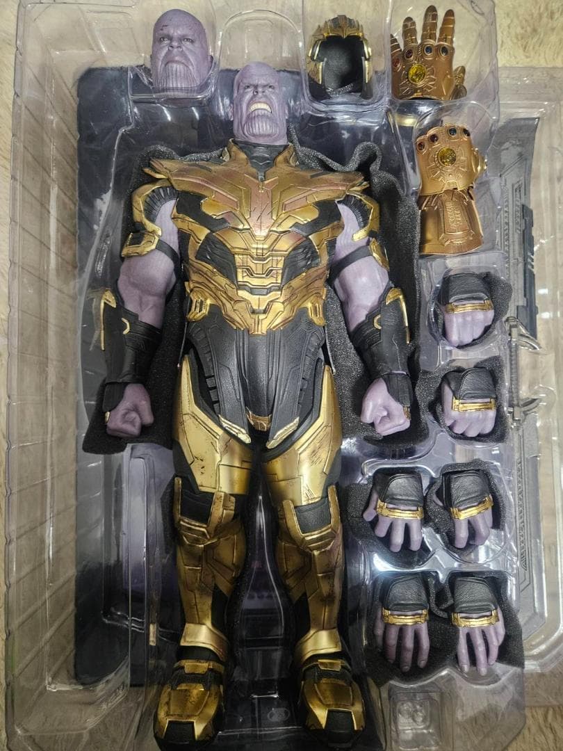 【付属品完備】ホットトイズ アベンジャーズ エンドゲーム 1/6スケール サノス