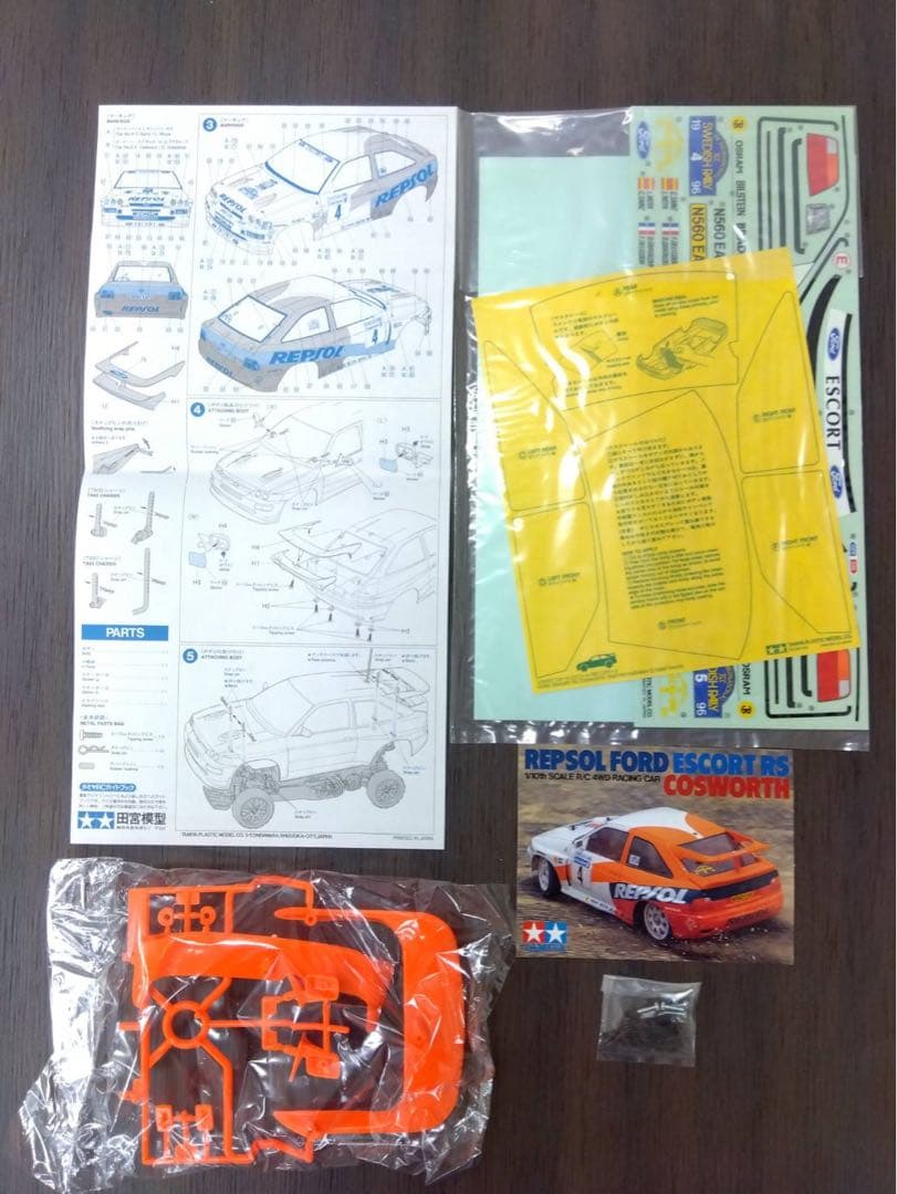 タミヤレプソルフォードエスコートRSラジコンボディ