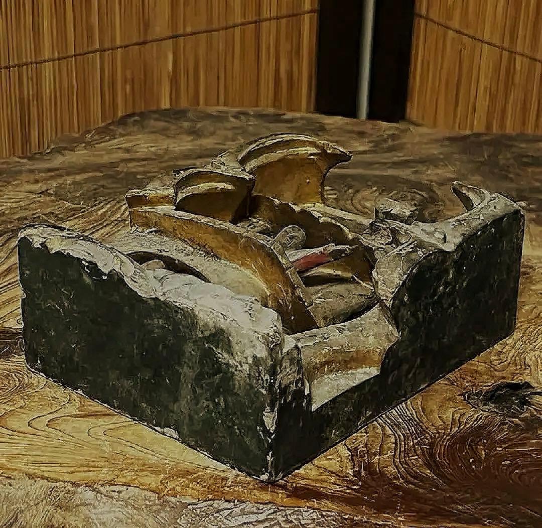 仏教美術 神社仏閣 欄間 残欠 装飾部品 希少 金彩 飾り木彫り
