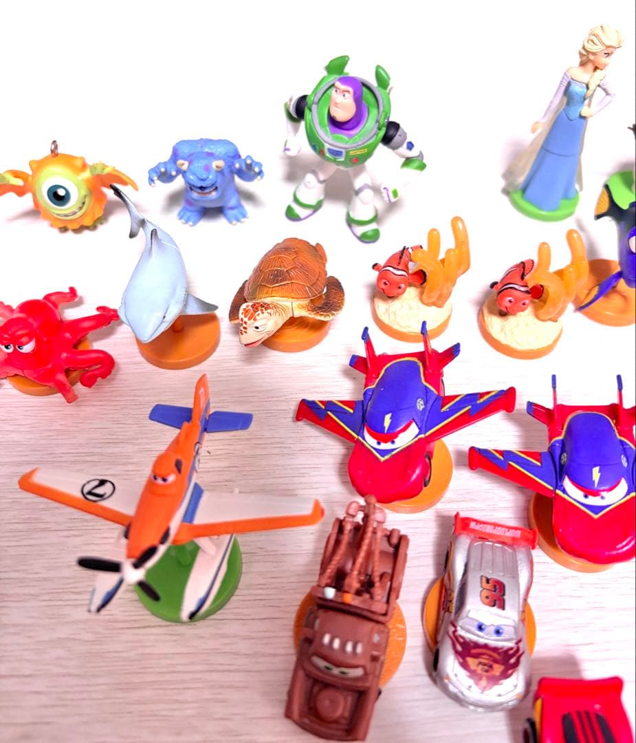 FURUTAチョコエッグ ディズニー キャラクター コレクション他　85個