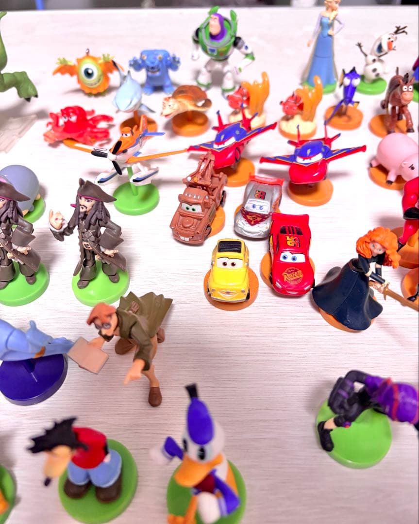 FURUTAチョコエッグ ディズニー キャラクター コレクション他　85個