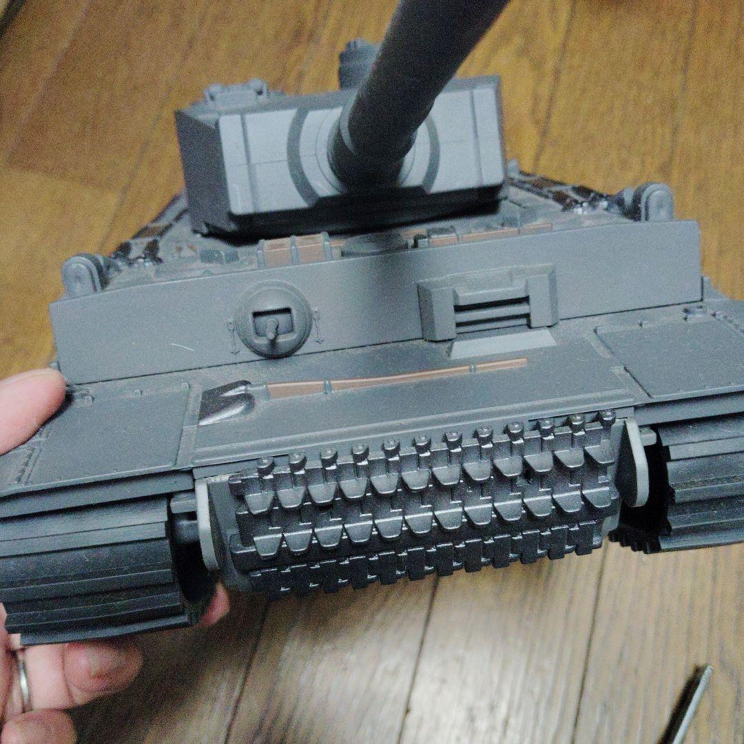 戦車ラジコン　ドイツ重戦車　タイガー1型　kyosho egg