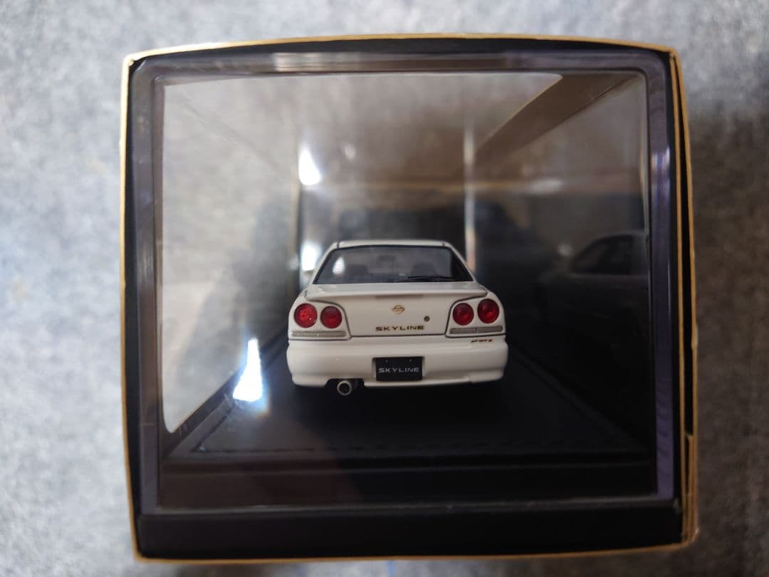 ignition model1/43日産スカイライン25GTターボER34白