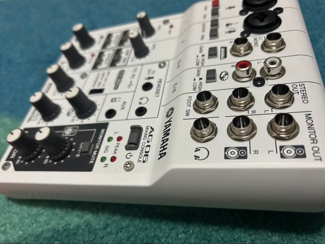 Yamaha AG06 USBオーディオインターフェース
