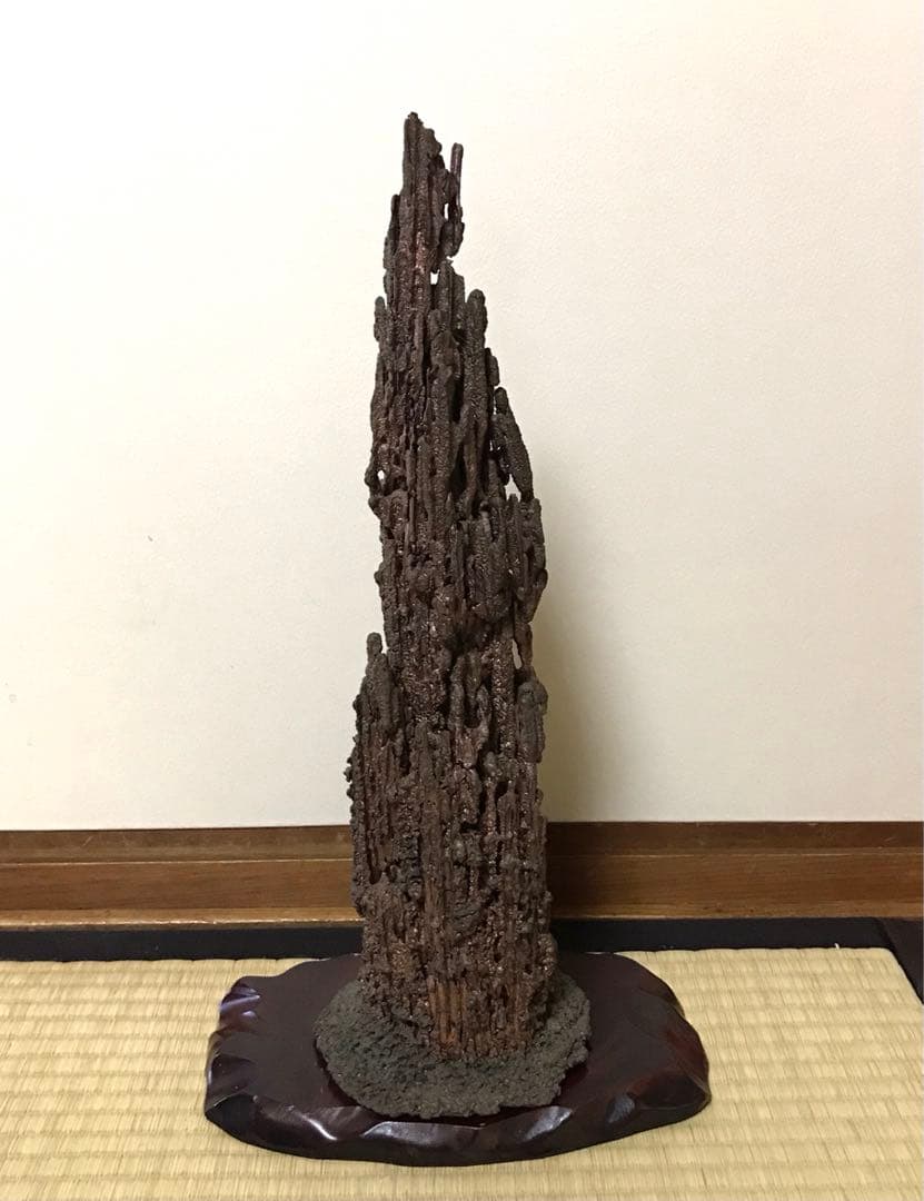 銅滴　含金銀銅製　重量約4.7㎏　住友金属鉱山株式会社謹製　高さ約41.5㎝