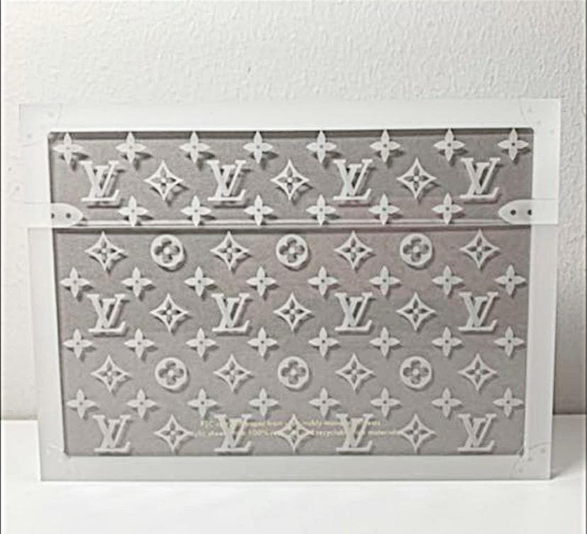 ルイヴィトン トランク型 アクリルケース イベント 招待状 モノグラム