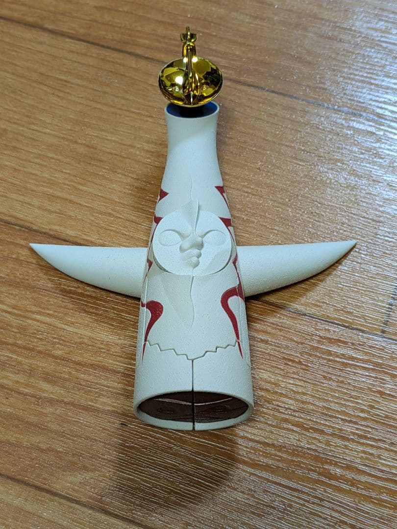 太陽の塔のロボjr