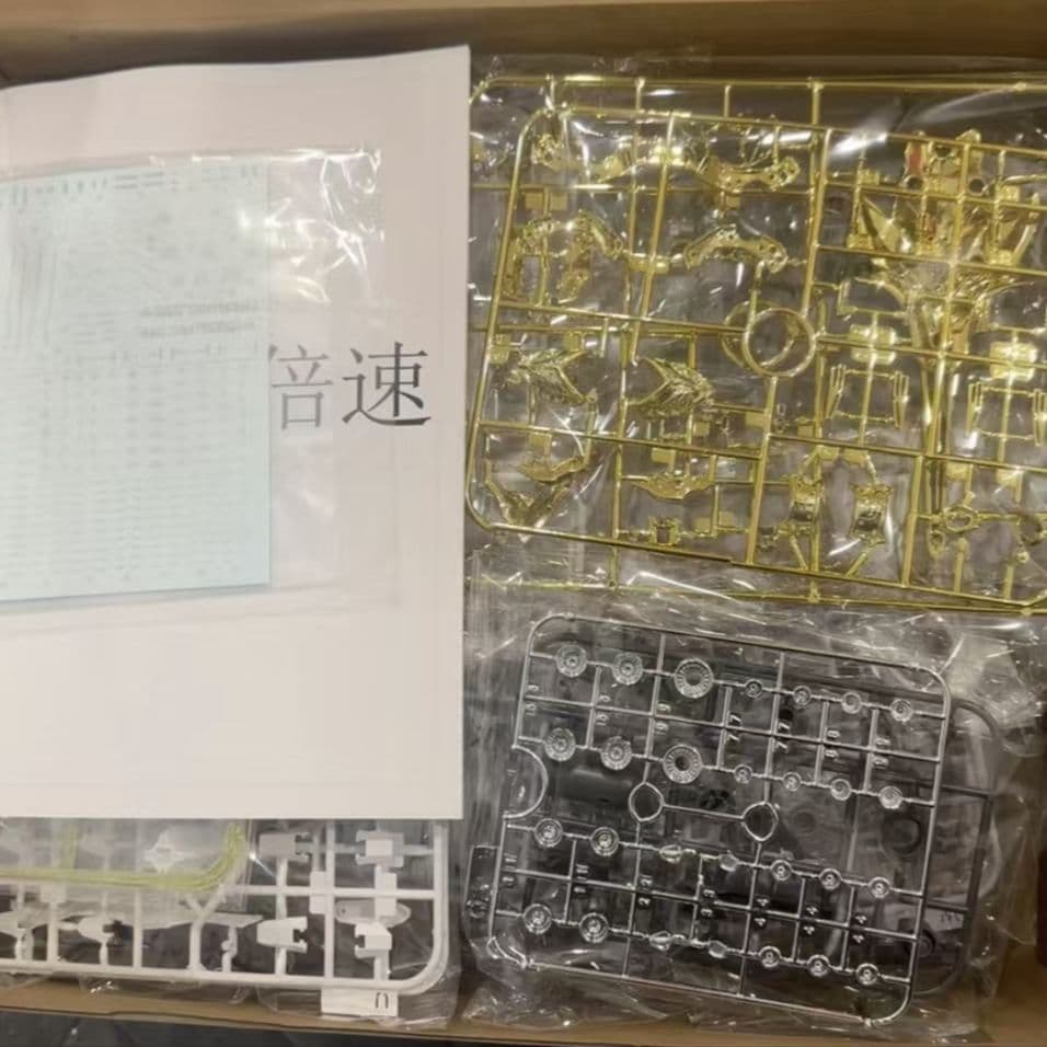 彗星科技 1/100 機甲 白狼の三倍速 海外正規品　プラモデル