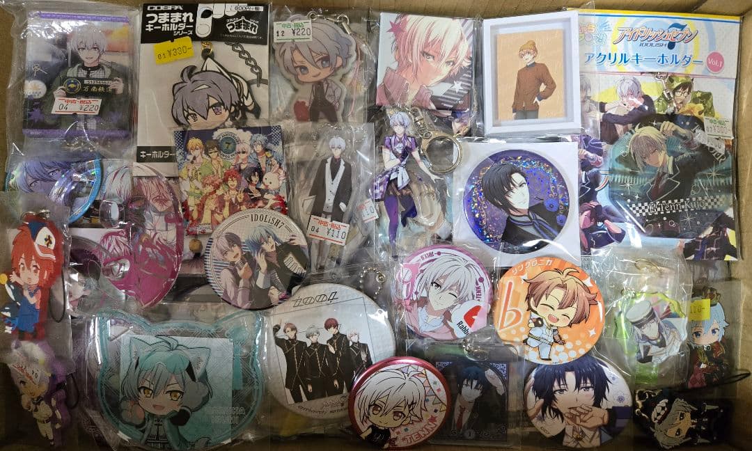 アニメグッズ　アイドリッシュセブン　アイナナ　まとめ売り　約395個