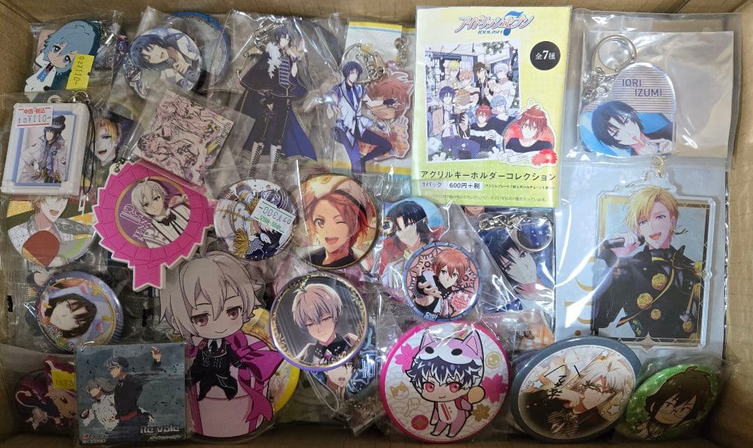 アニメグッズ　アイドリッシュセブン　アイナナ　まとめ売り　約395個