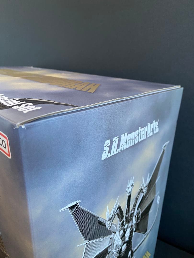 S.H.MonsterArtsメカキングギドラ 新宿決戦 Special Set