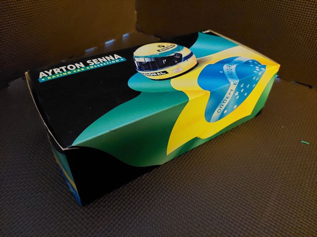 市村利行です。他の方は遠慮下さい FW16 A.セナ Rothmansロゴ