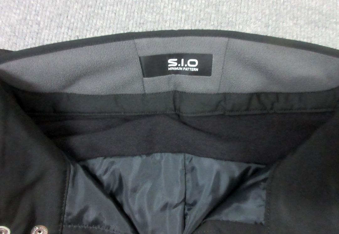 デサント S.I.O　Lサイズ　デモスキーウェア上下