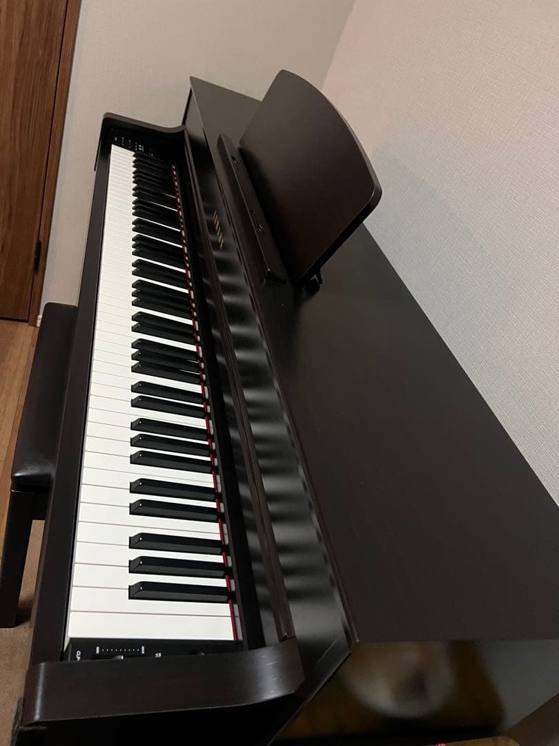 YAMAHA電子ピアノ　CLP-635 1万5千円マット含む