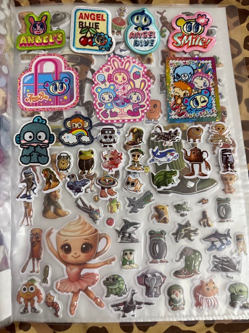 A4サイズシール帳 9P サンリオ ナカムラくん 日焼けキティ等 レアモノ多数