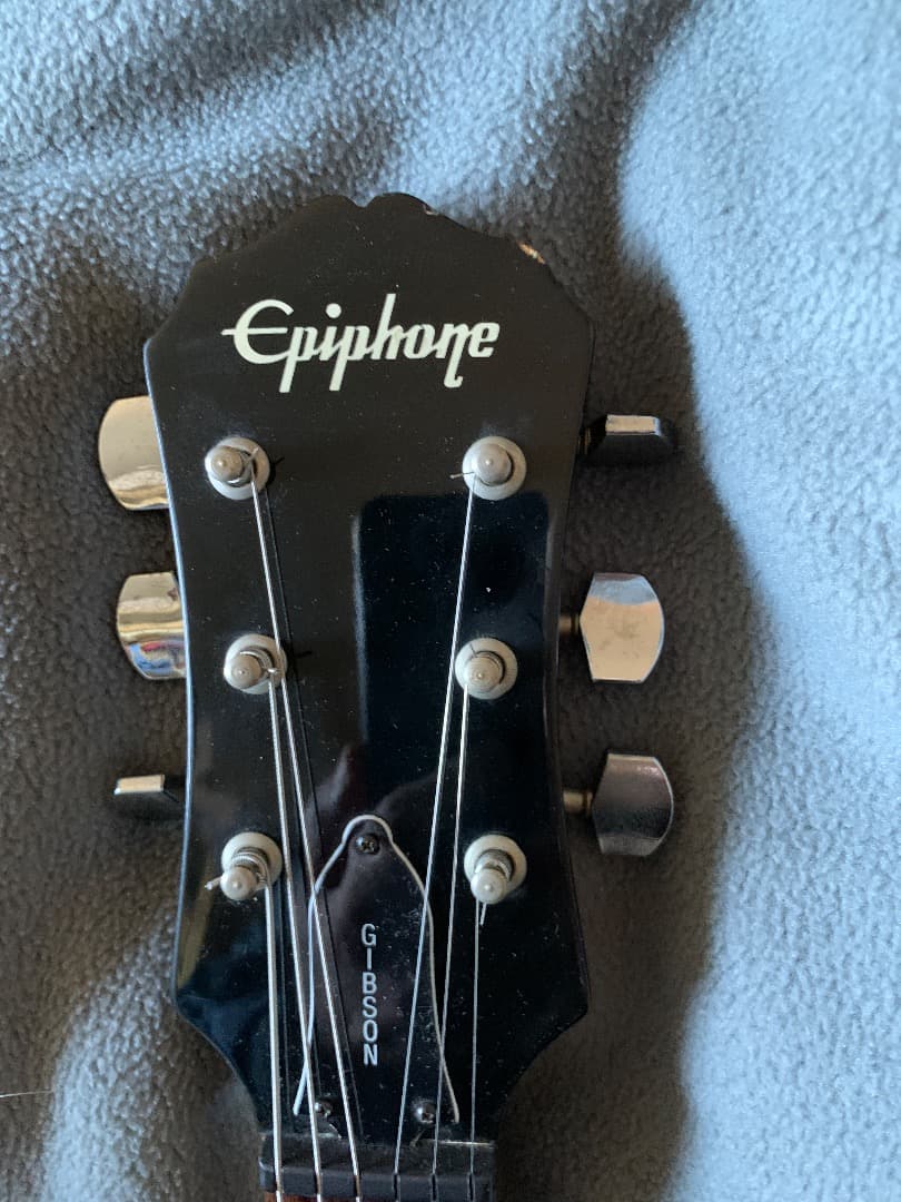 Epiphone LP-100 (Lespaul studio 廉価版)