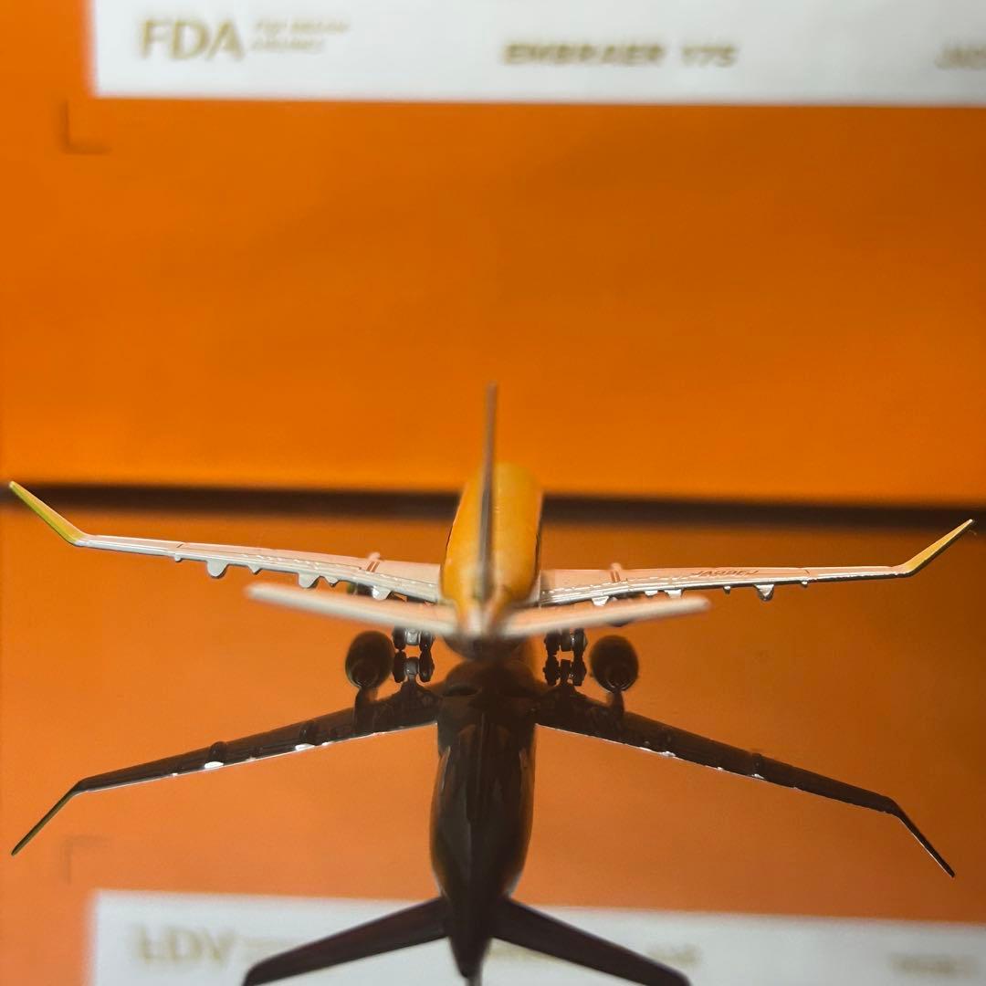 Jcwings FDA E175 JA09FJ ゴールド 1/400