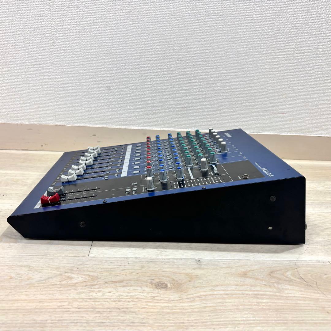 【通電・音出し確認済み】YAMAHA MG12/4 純正AC付　ヤマハ