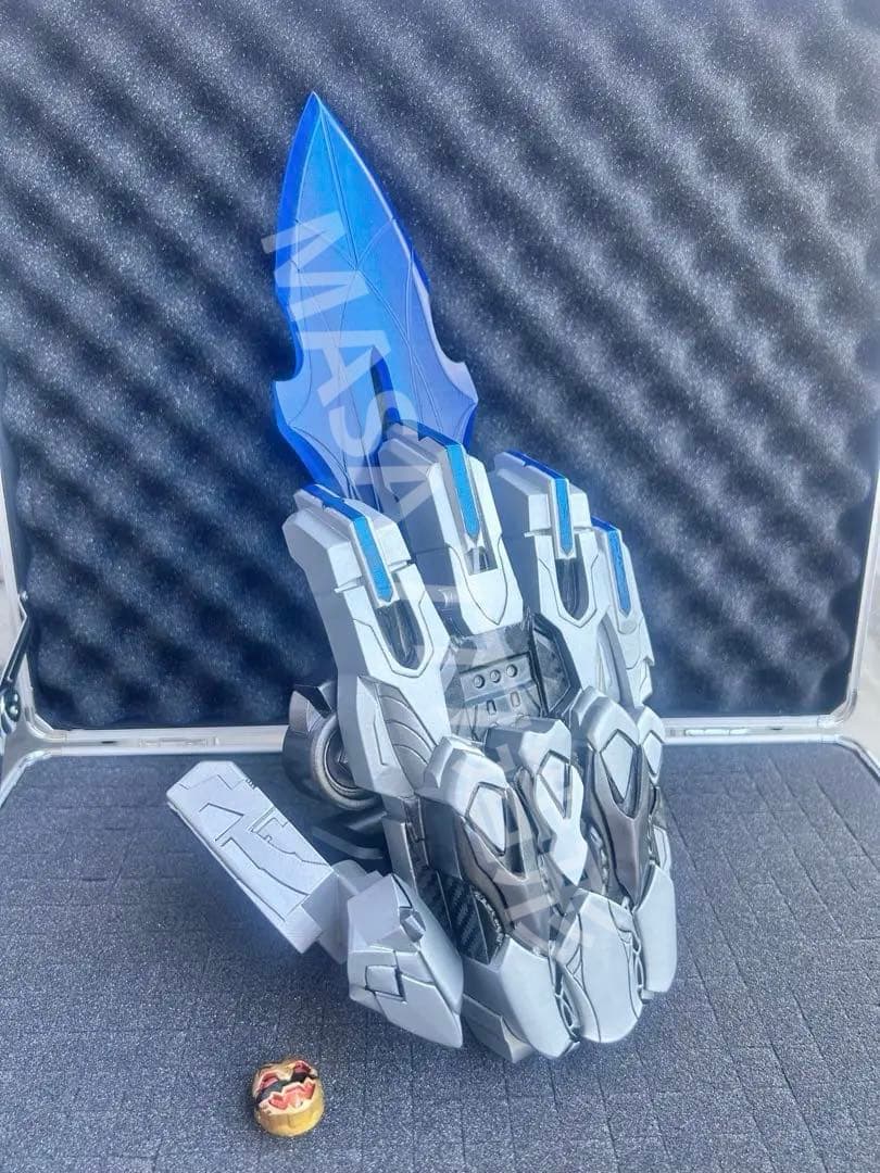 テガソード1/1銀色ver. ゴジュウジャー　レプリカ
