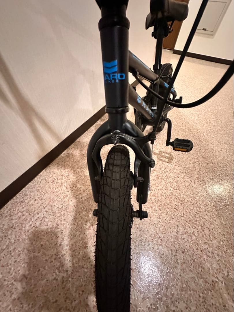 HARO BMX バイク ブラック・ブルー　14イン補助輪　　渋谷区引き取り限定