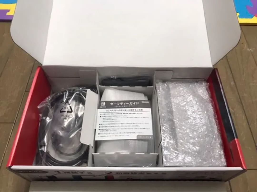 任天堂スイッチ　新品です。
