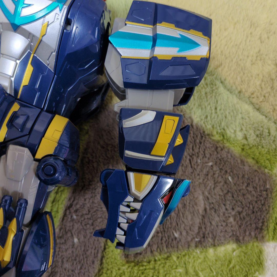 豪獣神　海賊戦隊　ゴーカイジャー　ゴウジュウジン　ロボット　ロボ　ゴジュウジャー